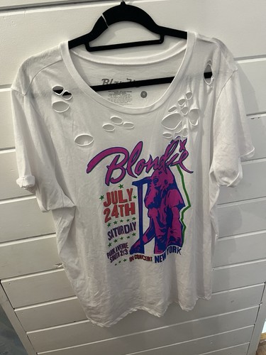 Torrid Blondie Relax Fit Distressed Tunika T-Shirt hellweiß Größe 1X 14-16 - Bild 1 von 4