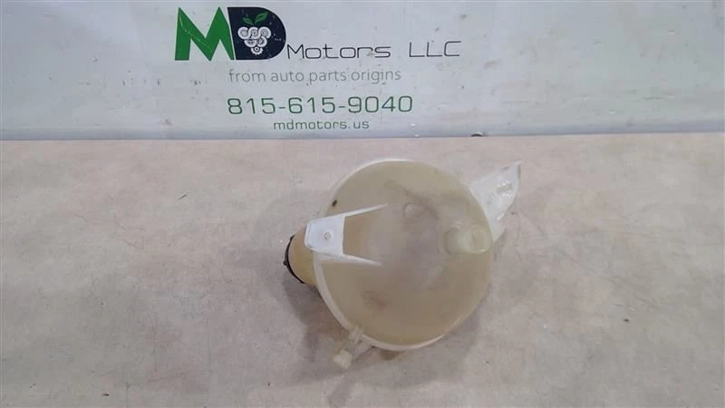 Ford Transit 350 2017-2020 depósito de refrigerante del motor BK2Z8A080B Foto 2 de 4