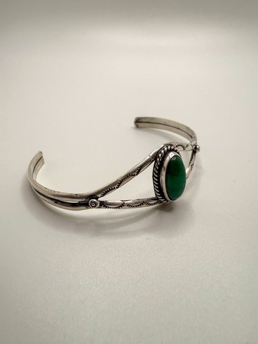 Brazalete Brazalete Malaquita Peón Antiguo Suroeste Plata Esterlina Vintage 2.25"
