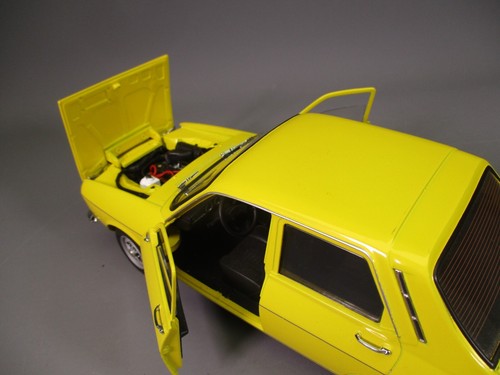 AX092 SOLIDO 1/18 1:18 RENAULT 12 TS 2006 REF 18312 JAUNE - Imagen 9 de 11
