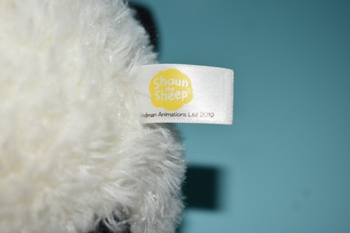 HTF Shaun The Sheep Plush 17" Wallace And Gromit Plush Aurora 2022 - Picture 3 of 3