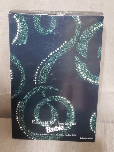 Emerald Enchantment 1996 Barbie Doll / NRFB - Picture 5 of 9