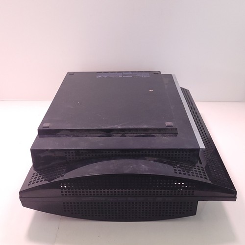 Sony PlayStation 3 PS3 CECHE01 Backwards Compatible Console Parts or Repair Only - Picture 15 of 22