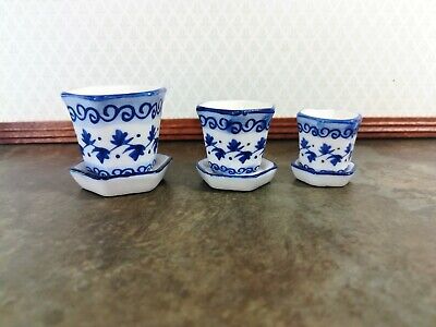 Blue Floral Zamonji 1:12 Scale 10 Pieces Dollhouse Miniature Porcelain Blue Floral Tea Set with Tray