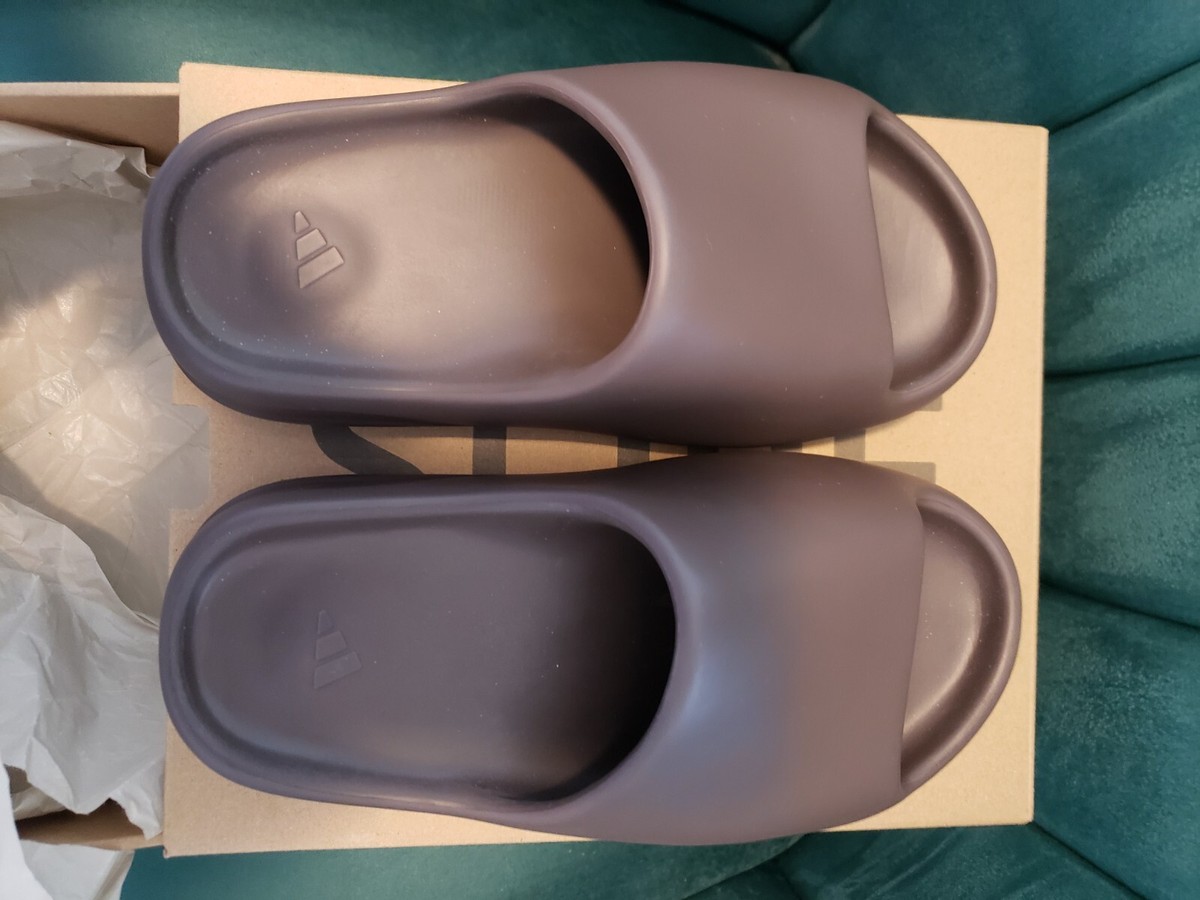 Size 4 - adidas Yeezy Slide Brown | eBay