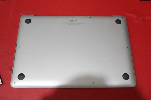 Apple Macbook Pro 2015 13in Palm Rest Core i5 2.70GHz 8GB RAM 250GB SSD - Picture 2 of 2