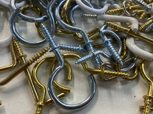Mixto En El Pack GANCHOS DE TORNILLO LATÓN ZINC BLANCO ACERO Ganchos para tocador de tazas 200g - Imagen 17 de 24
