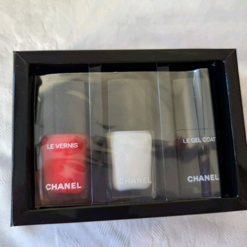 Chanel Nail Polish Set New Limited Edition - Picture 8 of 9
