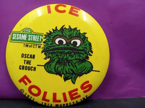 Sesame Street Ice Follies Oscar the Grouch 1970s 1971 1974 Button Pin - Picture 1 of 3