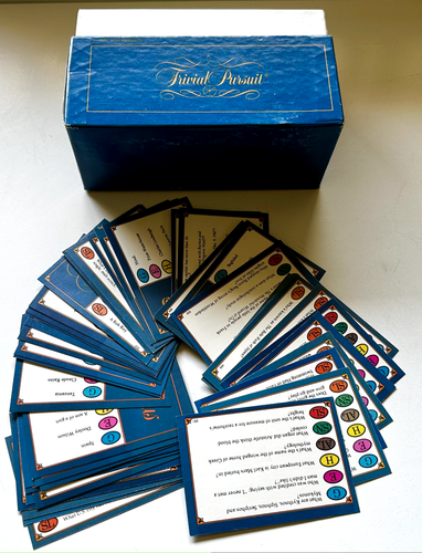 Trivial Pursuit Cards Card Game Piece Full Box for 1981 Master Genus Edition Ed. - Picture 3 of 10