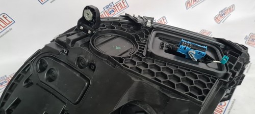 Original Mercedes W206 C-Klasse DIGITAL LIGHT Scheinwerfer rechts A2069068003 - Bild 12 von 13