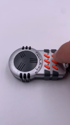 1996 Tiger Electronics: Talkboy Keyz Keychain w/6 Sound Effects