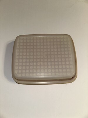 Vtg Tupperware Large Season N Serve  Meat Marinade Paprika Red Container