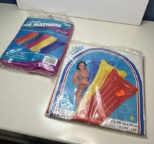 Vintage Intex Wet Set Pool Float Lounge And Air Mat Mattress. Lot of 2