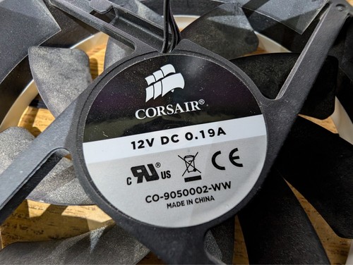 Corsair Lüfter 12V DC 0,19A CO-9050001-WW - gebraucht - Bild 4 von 5