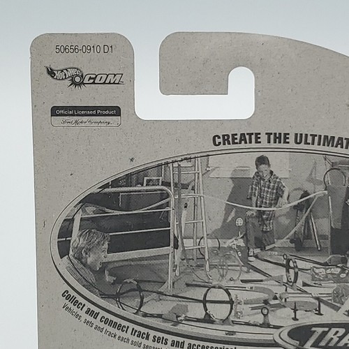 Hot Wheels 2001 #126 '68 Mustang - Picture 10 of 14