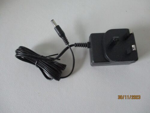 Adaptador de CA Hornby P9000W - Imagen 2 de 2
