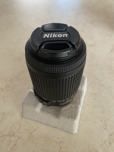 Objetivo NUEVO Nikon AF-S DX VR Nikkor 55-200mm ED 1:4-5.6G - Imagen 2 de 8