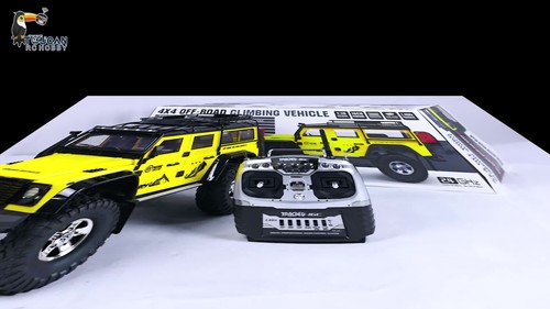 1/10 RC Crawler Car 4x4 Off-road Climbing Vehicle P411 Lights Sound Smoking - Video 1 of 1