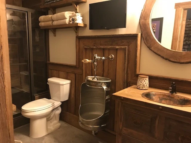 Barril de cerveza urinario Foto 3 de 4