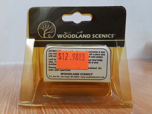Woodland Scenics AS5326 N Scale Vehicles - Luberners Loading - Picture 3 of 3