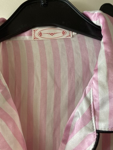 Woman’s Shein Pink Stripped Fashion Summer Polyester Pyjama Set Size L - Picture 4 of 10