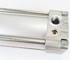 Foto 11 di 14