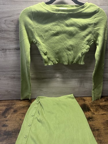 Princess Polly The Mia Set Green size S/M Retails $70 2 Piece Sweater & Skirt - Picture 1 of 7