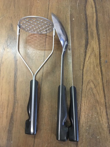 LOTE De Colección Dama de Honor Cuchara para Servir Acero Inoxidable Masher Espátula Asas Negras - Imagen 5 de 5