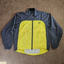 illumiNITE Reflective Cycling Jacket XL Yellow Gray Windbreaker Hi Vis Vented