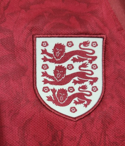 Nike England National Football Team Jersey Youth Small Red Soccer Training Sport - Bild 12 von 12