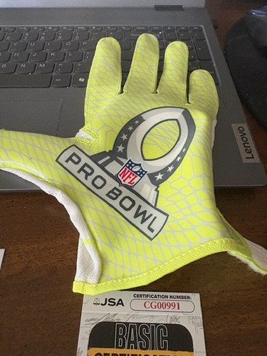 MIKE EVANS BUCCANEERS SIGNED 2017 PRO BOWL GLOVE LEFT HAND PHOTO MATCHED JSA - Picture 3 of 7