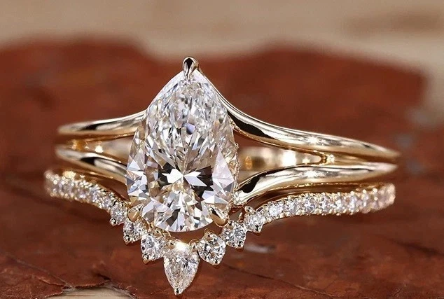 14K Yellow Gold Plated 2.10 CTW Pear Cut Lab Created Diamond Wedding Set Rings - Image 2 of 4