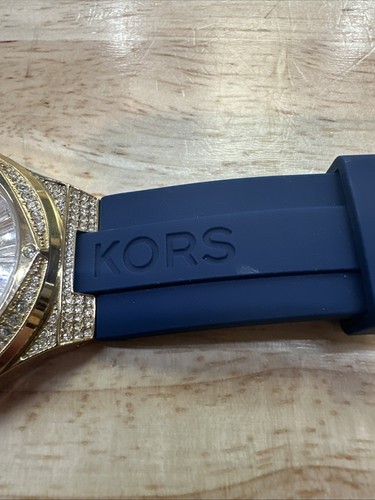 Michael Kors Oversized Lennox Pavé Gold-Tone and Blue Silicone Watch MK-7333 - Picture 7 of 9