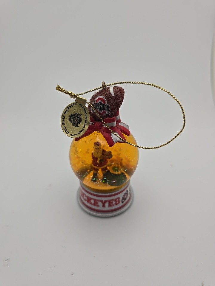 Picture 1 of 6