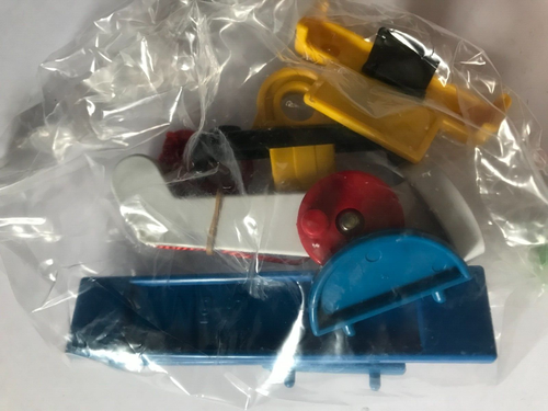 PEDIGREE PLAYTIME BREAKDOWN TRUCK & CAR KIT BOXED OLD VINTAGE CONSTRUCTION TOYS - Picture 8 of 11