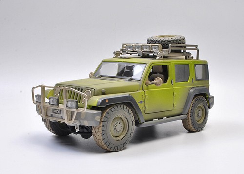 1:18 Jeep Wrangler Rescue Car Police Car Alloy Simulation Car Model Collection - Picture 17 of 17