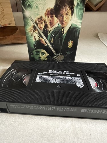 Harry Potter and the Chamber of Secrets (VHS, 2003) - Picture 5 of 9