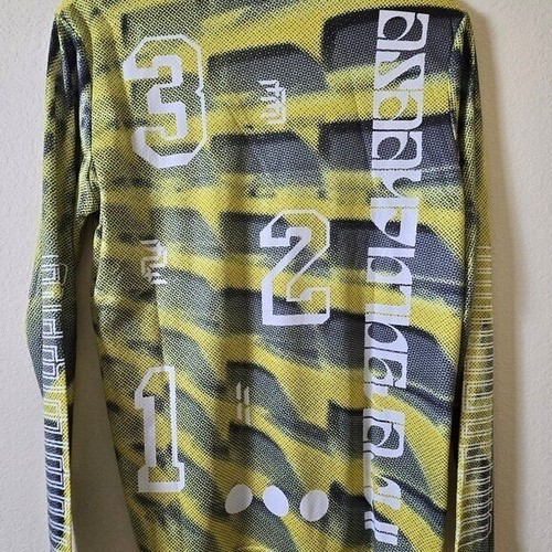 Flan Labs Graphics Print Cellar Soccer Jersey XS Streetwear - Picture 5 of 7