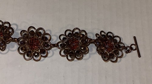Bracelet Bronze Colored Metal Cognac Stones Floral Medallions 7.5” - Picture 10 of 10