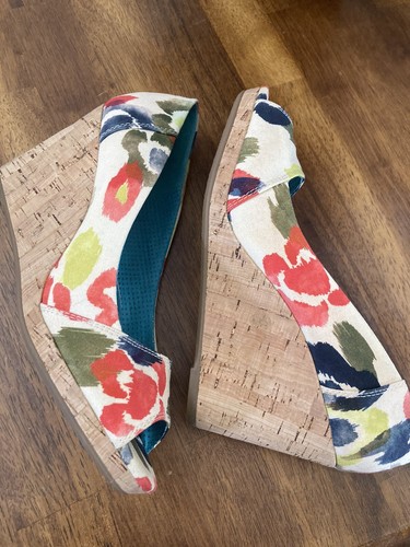 Women’s Tom’s Brand Corbel Floral Wedge Shoes / Espadrilles , Sz 9.5 — EUC - Picture 14 of 14