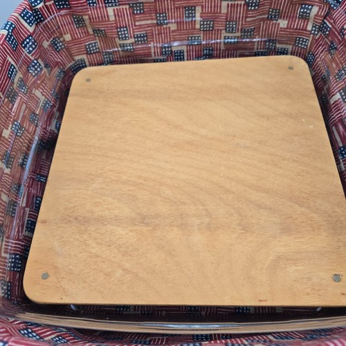 VTG Longaberger 1994 Handwoven Cake Basket 12x 12 x 6 with 2 Liners and Riser - Imagen 3 de 15