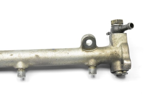 MERCEDES BENZ C CLASS W203 2000 2007 2.2CDI ENGINE FUEL RAIL BOSCH A6110700095  - Picture 4 of 5