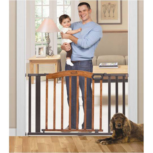 Summer Infant Decorative Wood Metal 5 Foot Pressure Mounted Gate