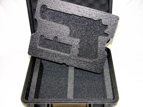 Precut Desert Eagle .50AE .44 Magnum .429DE Pistol foam fits Pelican 1400 case - Picture 2 of 4