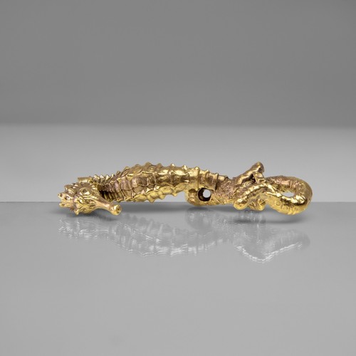 Brass seahorse hook. Strong and durable, perfect for bathroom towels - Picture 7 of 15