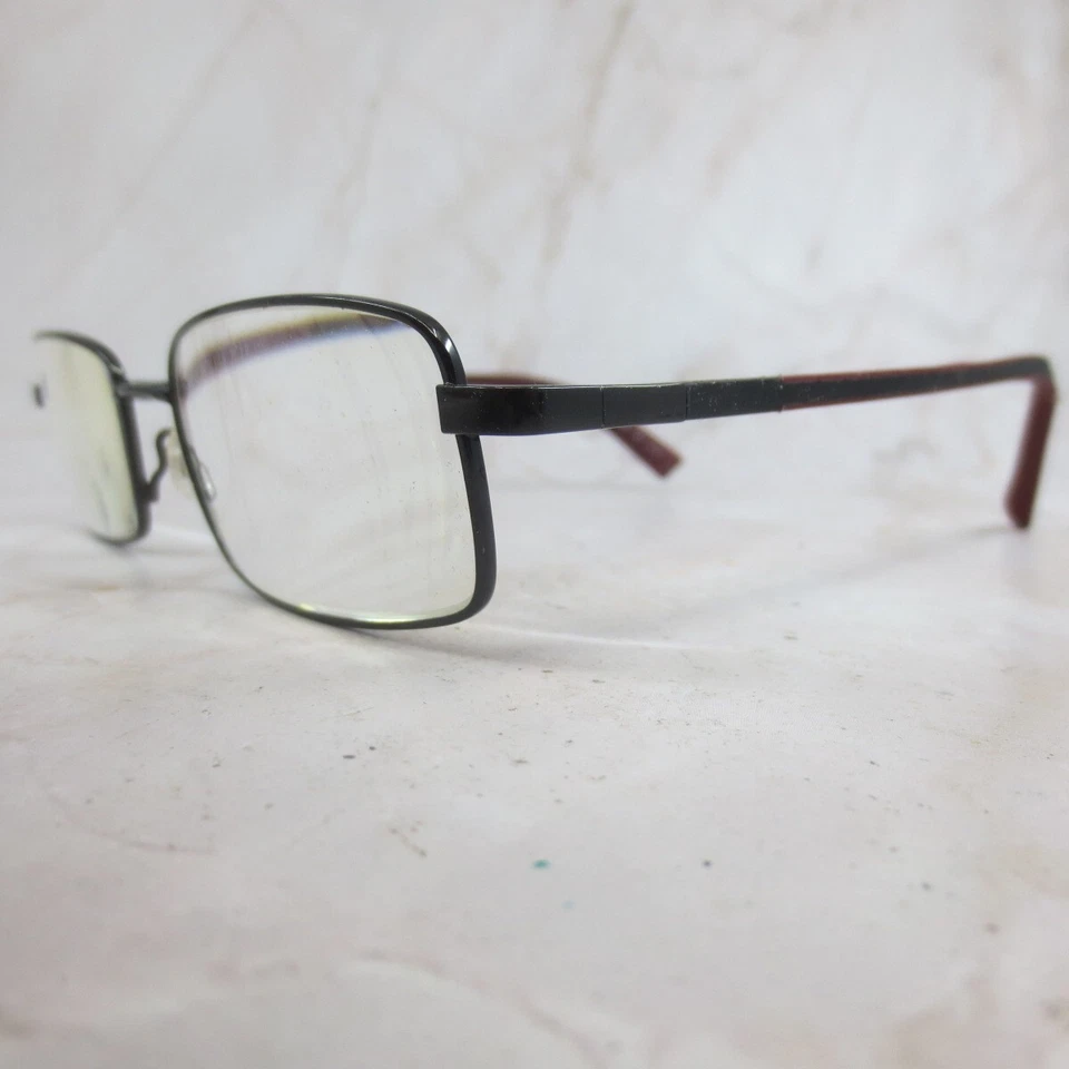 Marco de gafas Flexon by Marchon 459 para hombre negro cromado rectangular 54-18-140 Foto 2 de 4