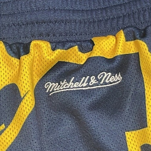 Mitchell & Ness NCAA University Of Michigan Jumbotron Shorts Men’s Sz XL AOP - Picture 4 of 9
