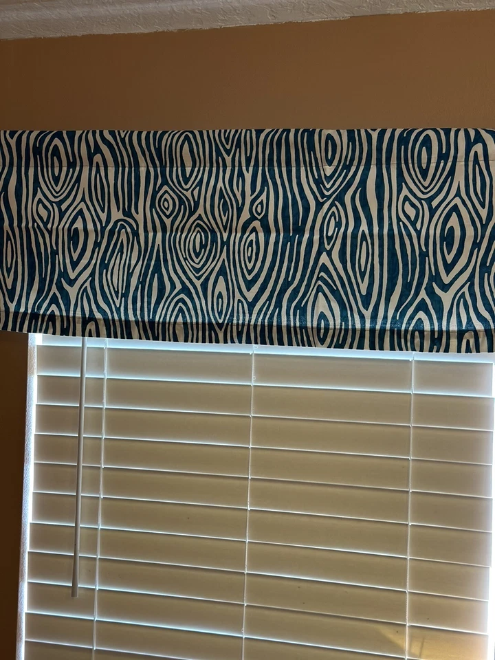 Cobertura de cortina moderna para janela granulação de madeira geométrica azul fazenda 54x15 - Imagem 2 de 4