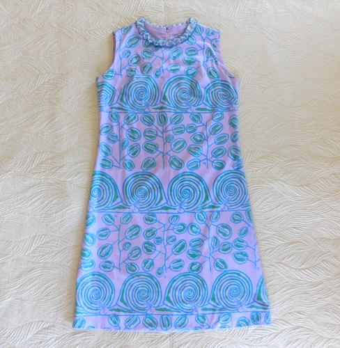 VTG Vested Gentress Slow is Smooth mod sheath dress Snail screen print frock L - Picture 2 of 24